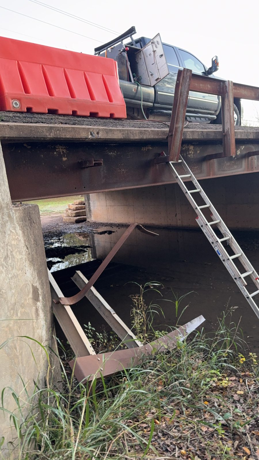 Bridge structural repair — photo 1